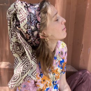 צעיף ״ זַן״ (אישה)