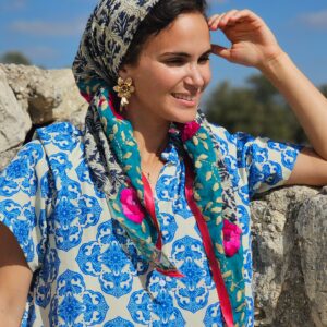 בנדנה ״תתחדשי״ כחול ופוקסיה