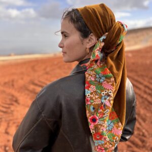 בנדנה ״מרים״ חום